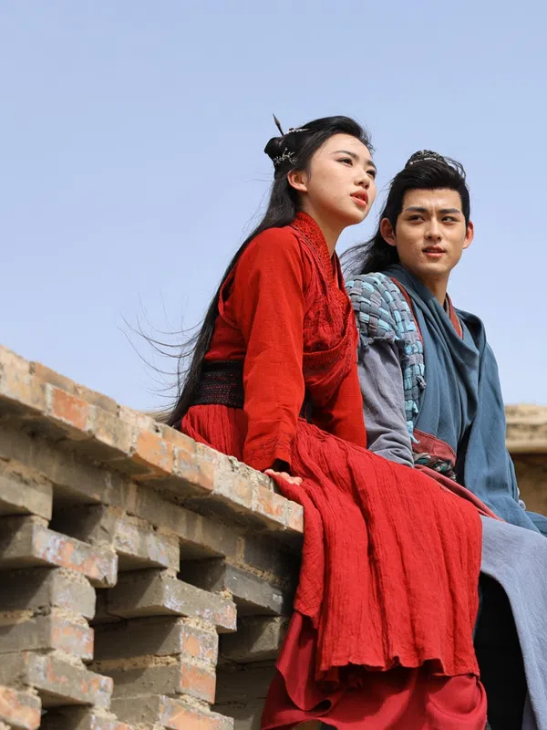 Tân Long Môn Khách Sạn